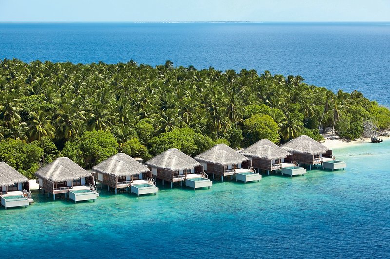 Dusit Thani Maldives 11