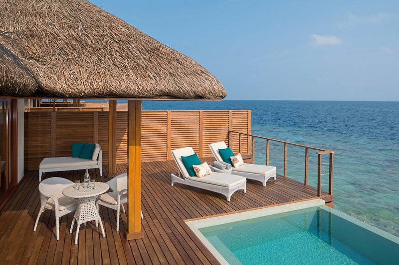 Dusit Thani Maldives 14