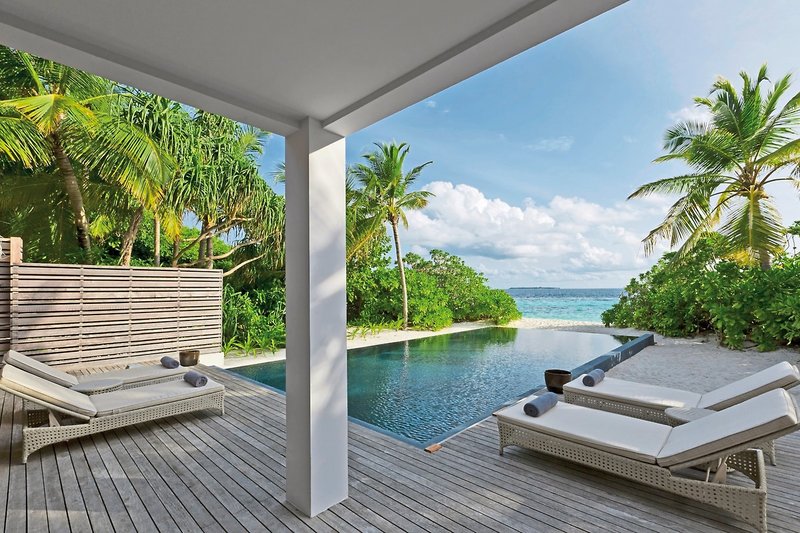 Dusit Thani Maldives 19