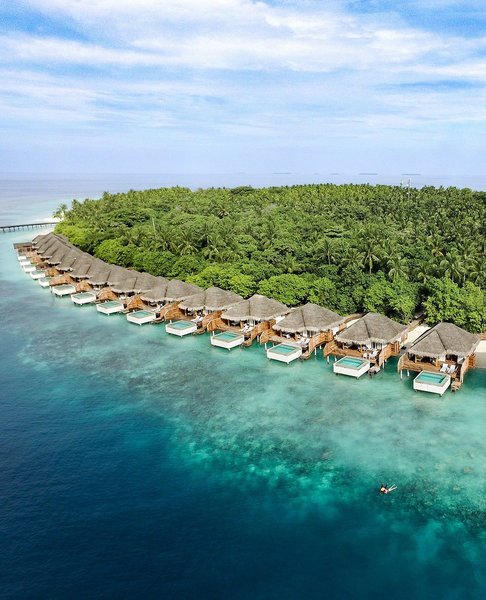 Dusit Thani Maldives 2