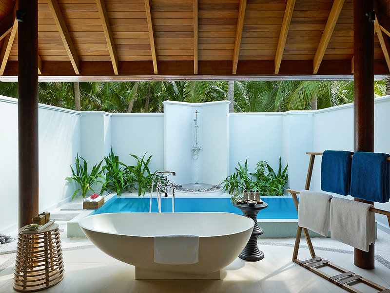 Dusit Thani Maldives 7
