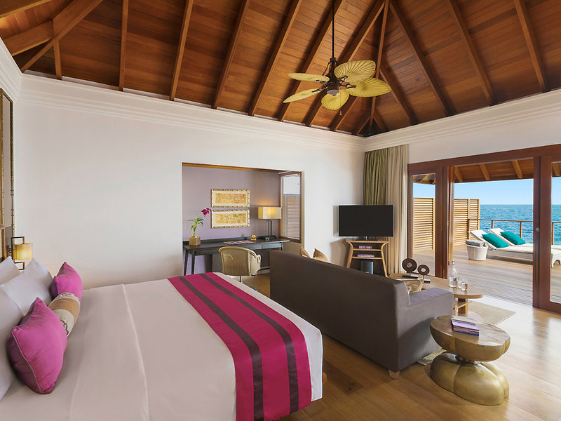 Dusit Thani Maldives 17