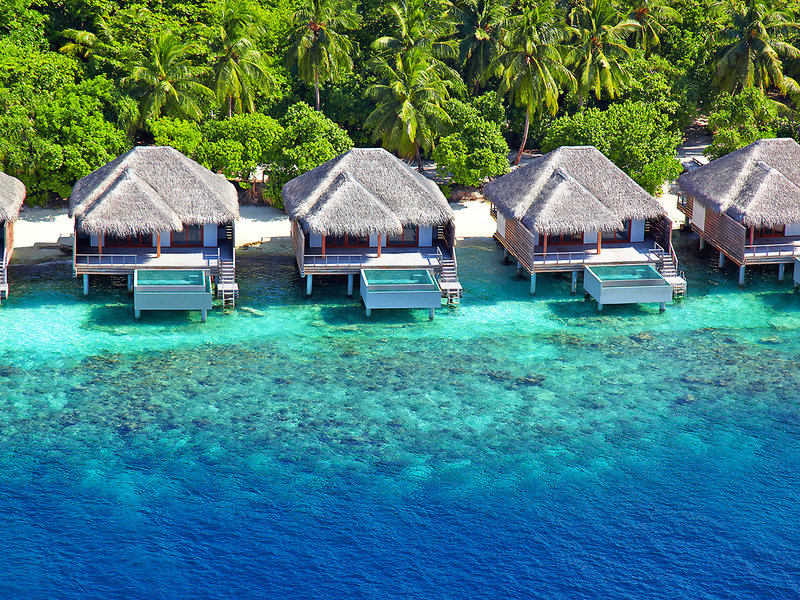 Dusit Thani Maldives 19