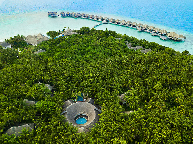 Dusit Thani Maldives 24
