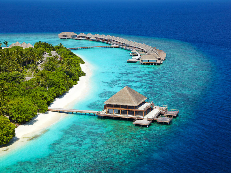 Dusit Thani Maldives 26
