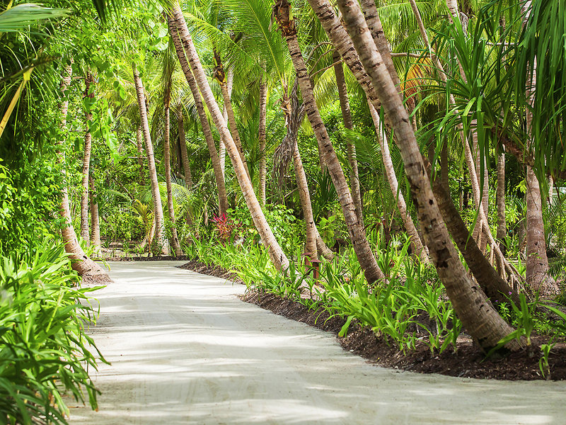 Dusit Thani Maldives 27