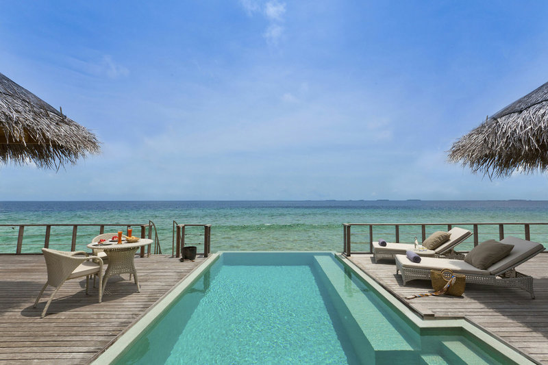 Dusit Thani Maldives 16