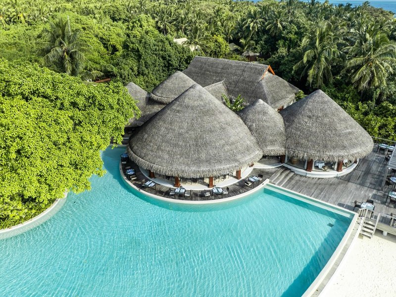 Dusit Thani Maldives 18