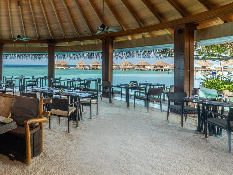 Dusit Thani Maldives 21
