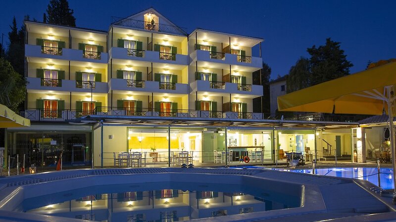 Cleopatra Beach 9 - Exterior