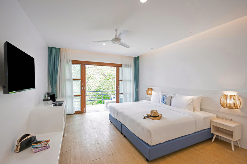 Montalay Beach Resort 12