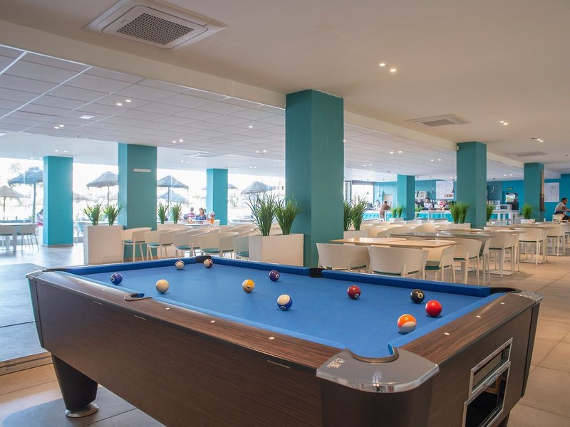 Ohtels Roquetas 30