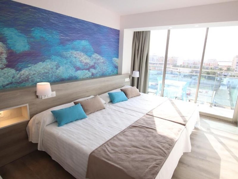 Ohtels Roquetas 33