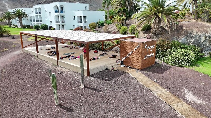 Aparthotel Playitas 80