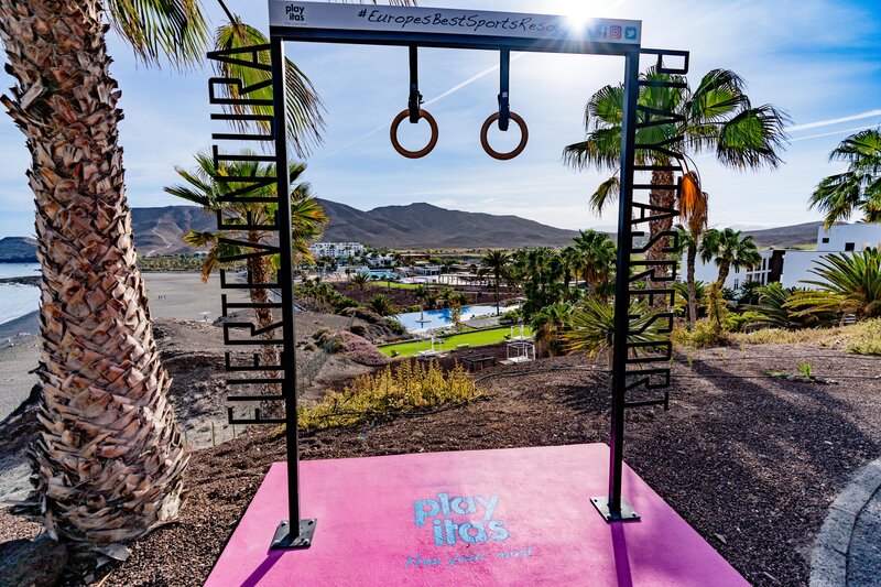 Aparthotel Playitas 90