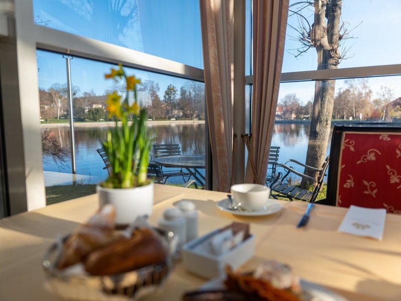 Zu den Rothen Forellen 18