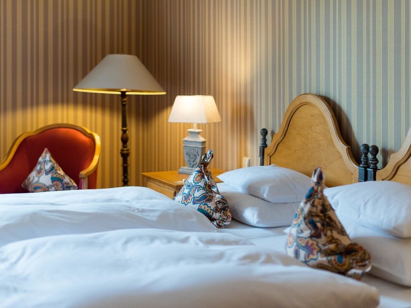 Zu den Rothen Forellen 39