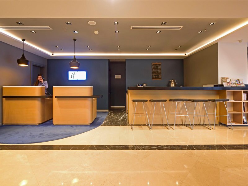 Holiday Inn Express Istanbul - Altunizade 9