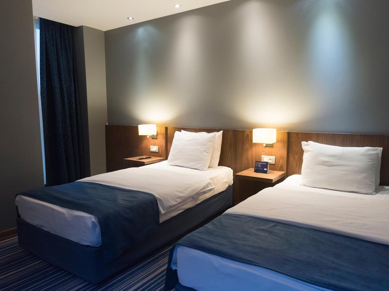 Holiday Inn Express Istanbul - Altunizade 22