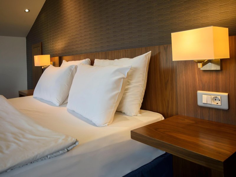 Holiday Inn Express Istanbul - Altunizade 26