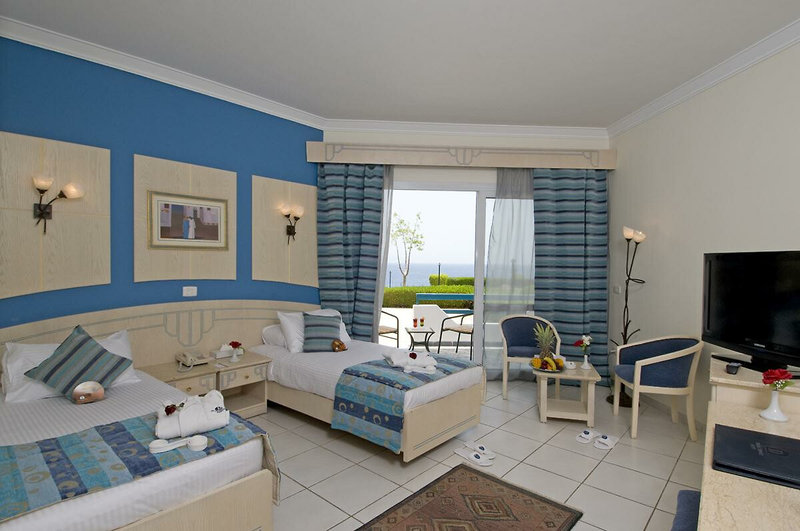 Dreams Beach Resort 8