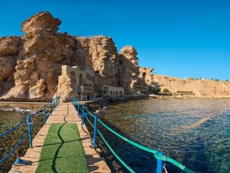 Dreams Beach Resort 2