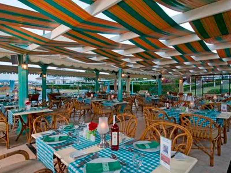 Dreams Beach Resort 12