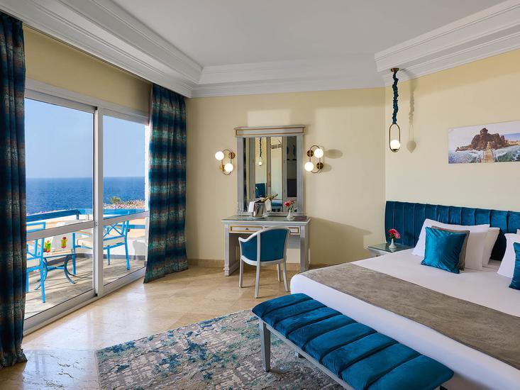 Dreams Beach Resort 6