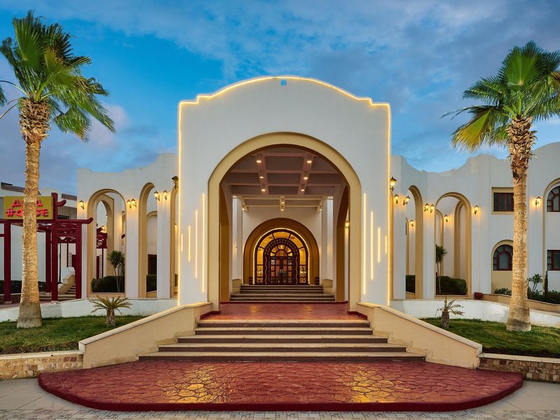 Dreams Vacation Resort 1