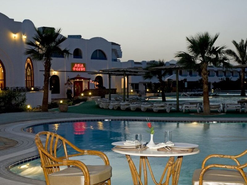 Dreams Vacation Resort 17