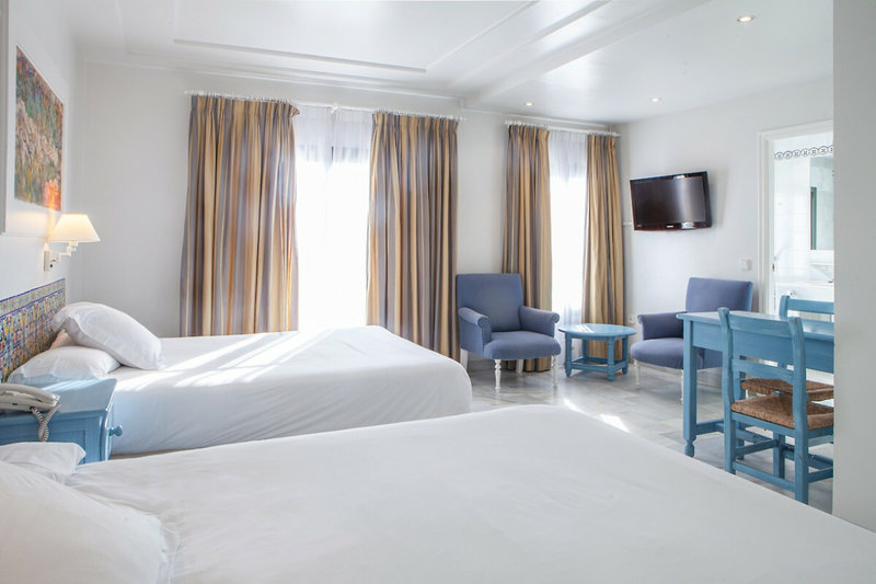 Hotel Playa de la Luz 8