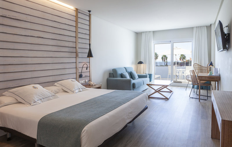 Hotel Playa de la Luz 14