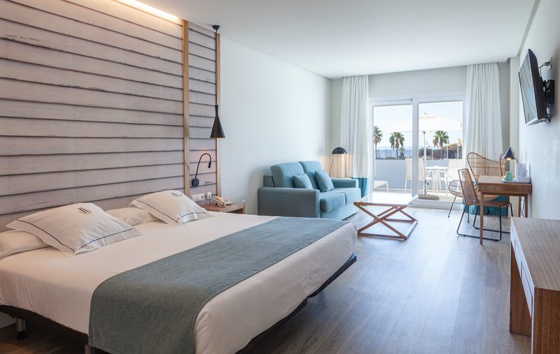 Hotel Playa de la Luz 31