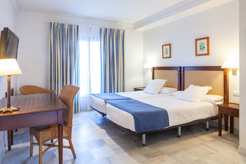 Hotel Playa de la Luz 33