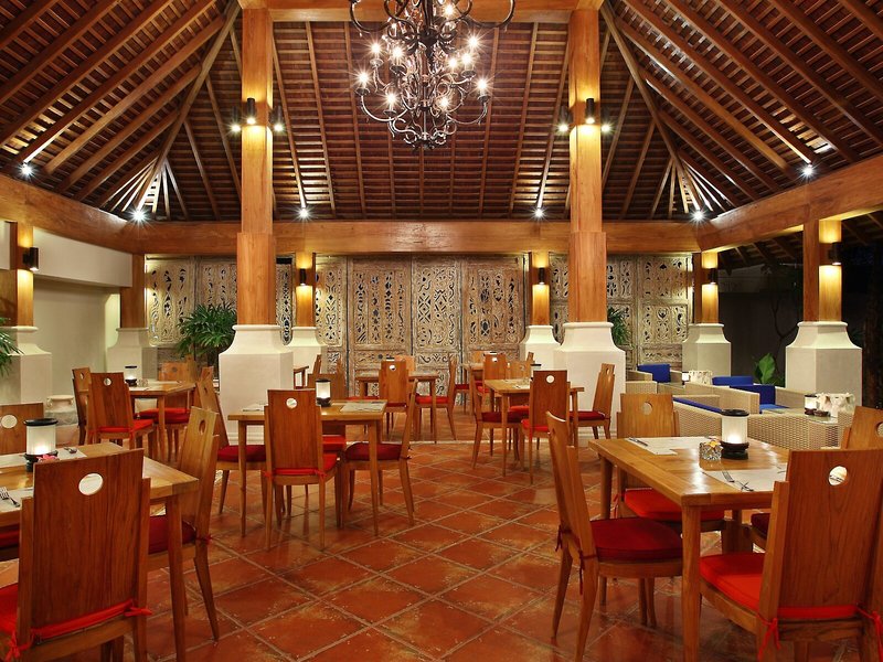 Villa Kayu Raja 14