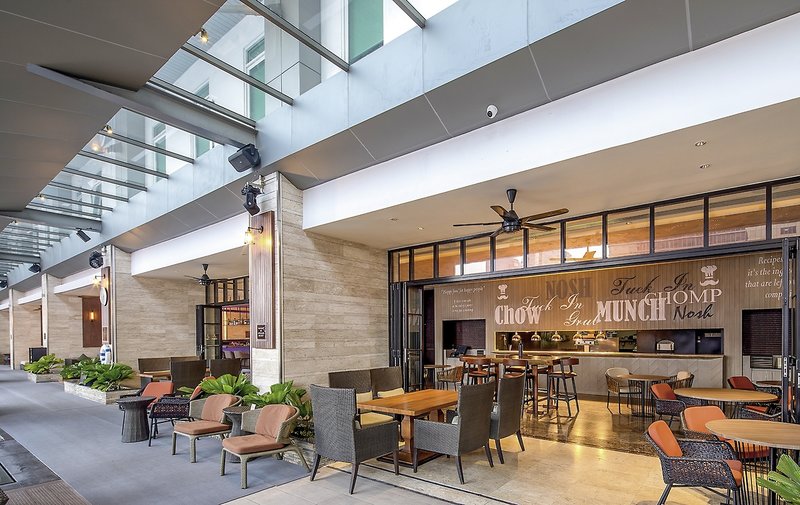 Eastin Grand Hotel Sathorn 10