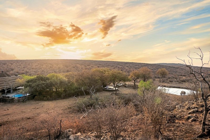 Tuningi Safari Lodge 2
