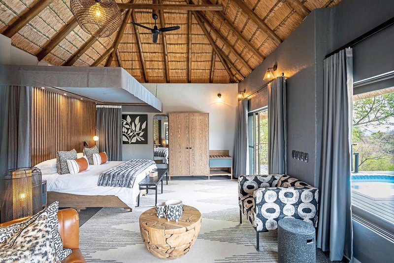 Tuningi Safari Lodge 14