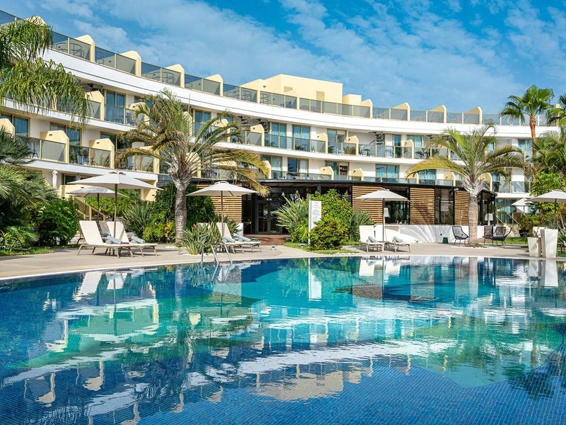 Mare Nostrum Resort - Sir Anthony 11