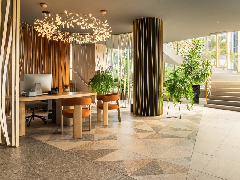 Mare Nostrum Resort - Sir Anthony 16