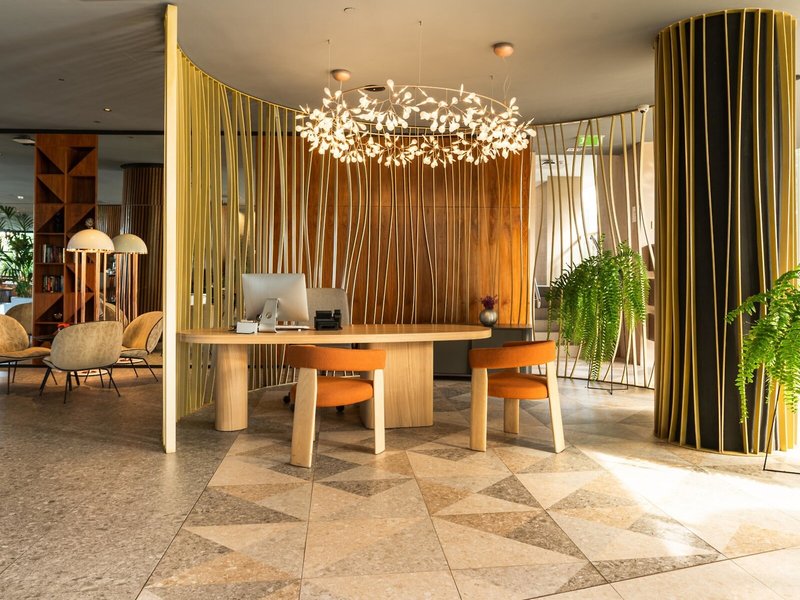 Mare Nostrum Resort - Sir Anthony 17