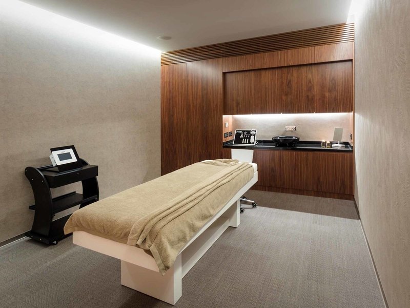 Mare Nostrum Resort - Sir Anthony 36