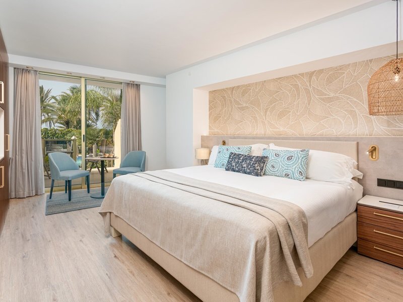 Mare Nostrum Resort - Sir Anthony 41