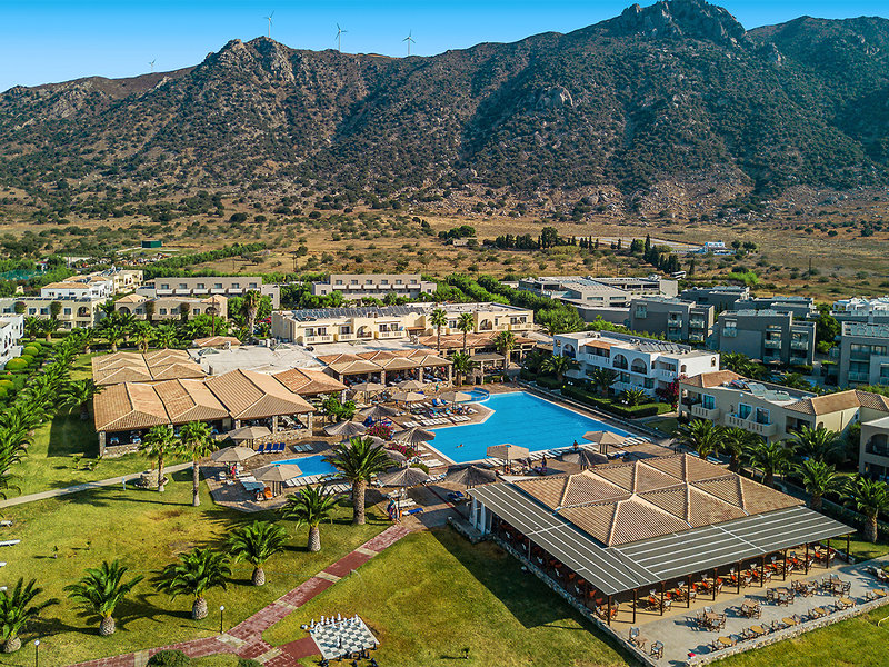 Akti Beach Club 6
