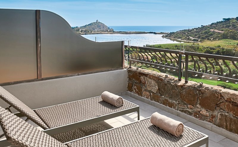 Conrad Chia Laguna Sardinia 17