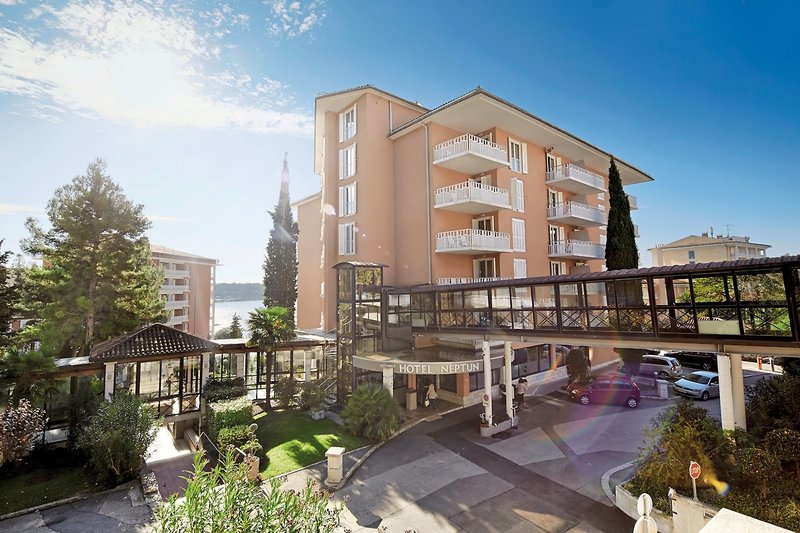 Hotel Neptun - LifeClass Hotels & Spa 1