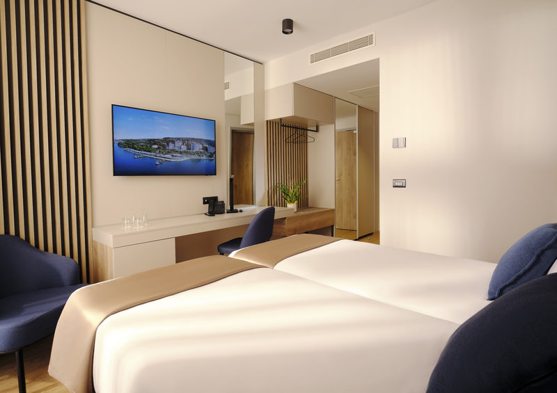 Hotel Riviera - LifeClass Hotels & Spa 10 - Room Example
