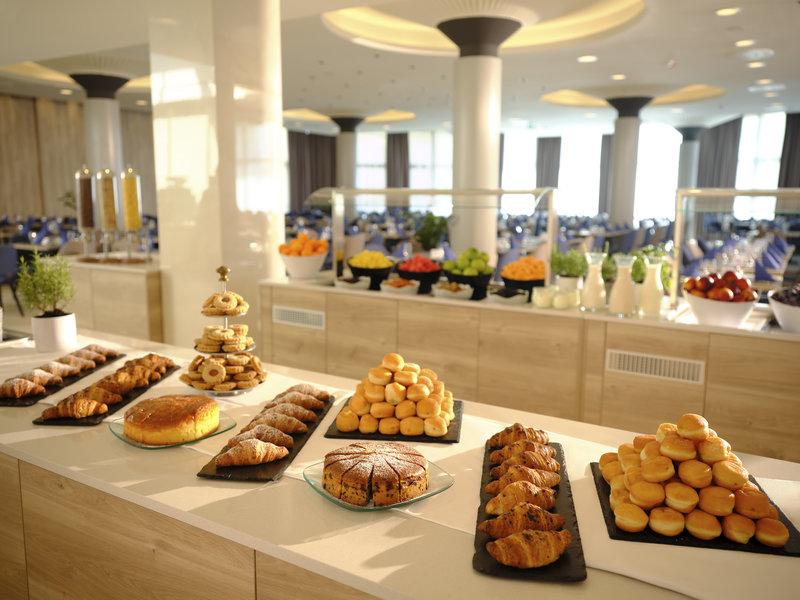 Hotel Riviera - LifeClass Hotels & Spa 11 - Lounge / Lobby