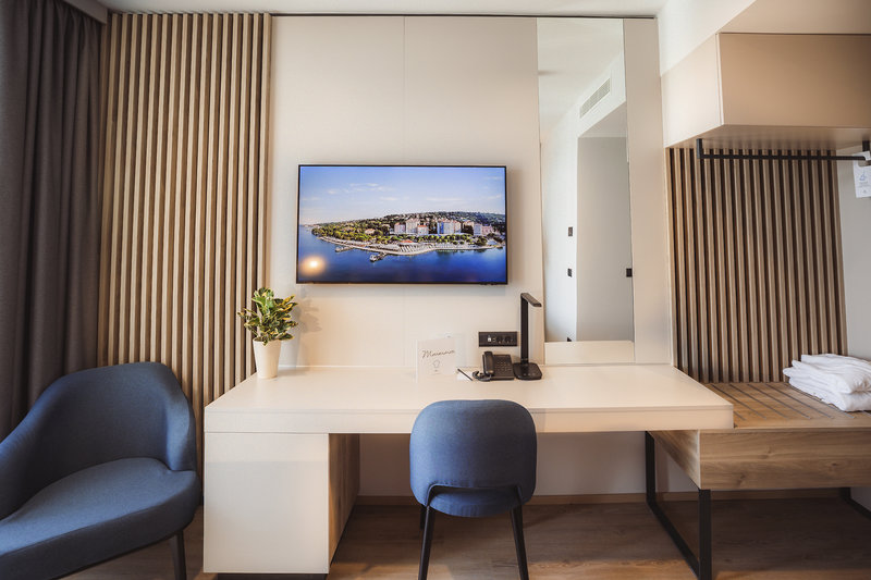 Hotel Riviera - LifeClass Hotels & Spa 20 - Room Example