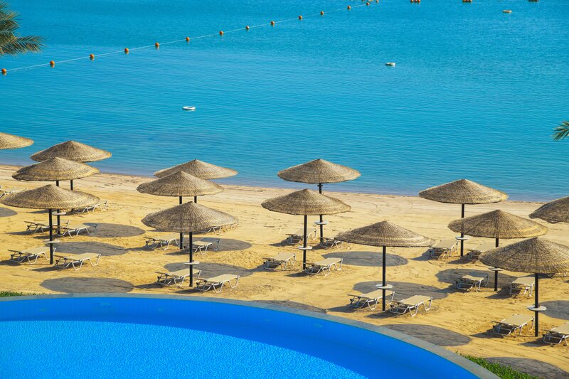 Jaz Casa Del Mar Beach 12